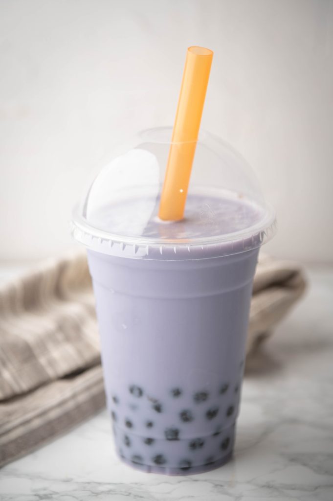 What does taro milk tea taste like?