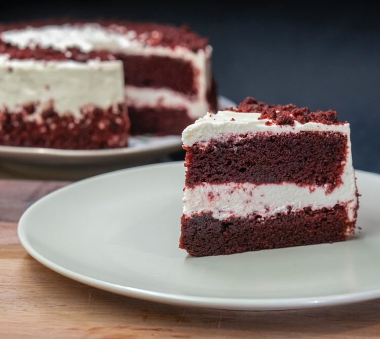 Red velvet latte, red velvet cake