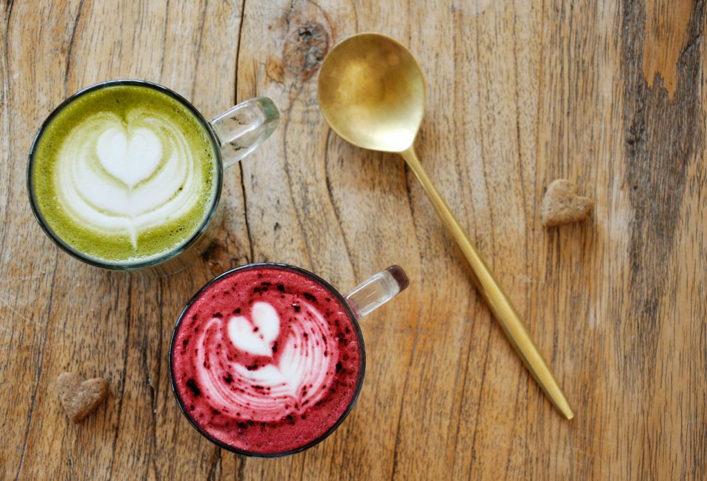 Red velvet latte and matcha latte