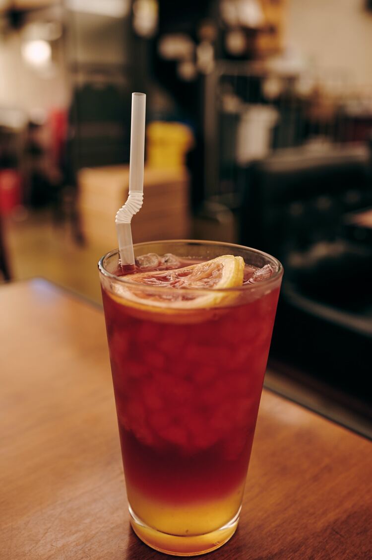 Sweet Tea vs Iced Tea: Exploring the Sweetness Spectrum - Coffee & Tea ...